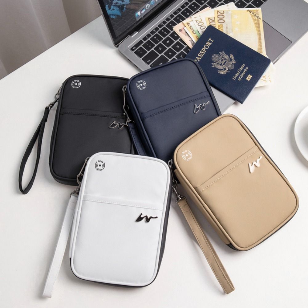 Travel Z - Przenośne poliestrowe etui na karty o