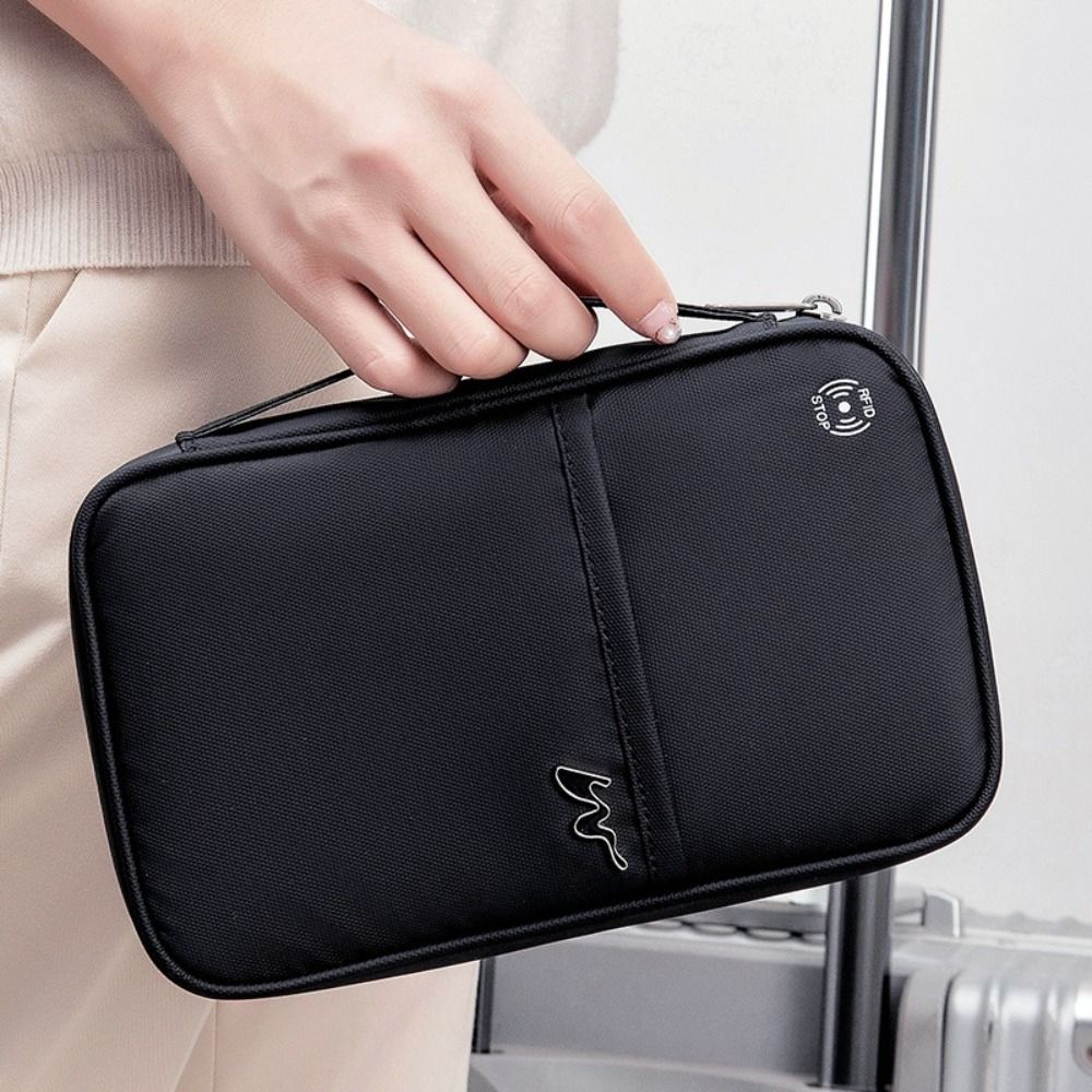 Przenośne poliestrowe etui na  – Travel Z recenzja i cena