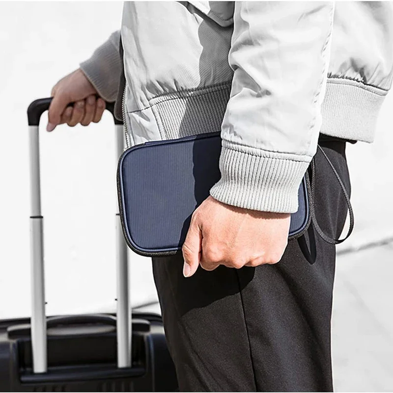 Lekki pokrowiec na paszport po – Travel Z recenzja i cena
